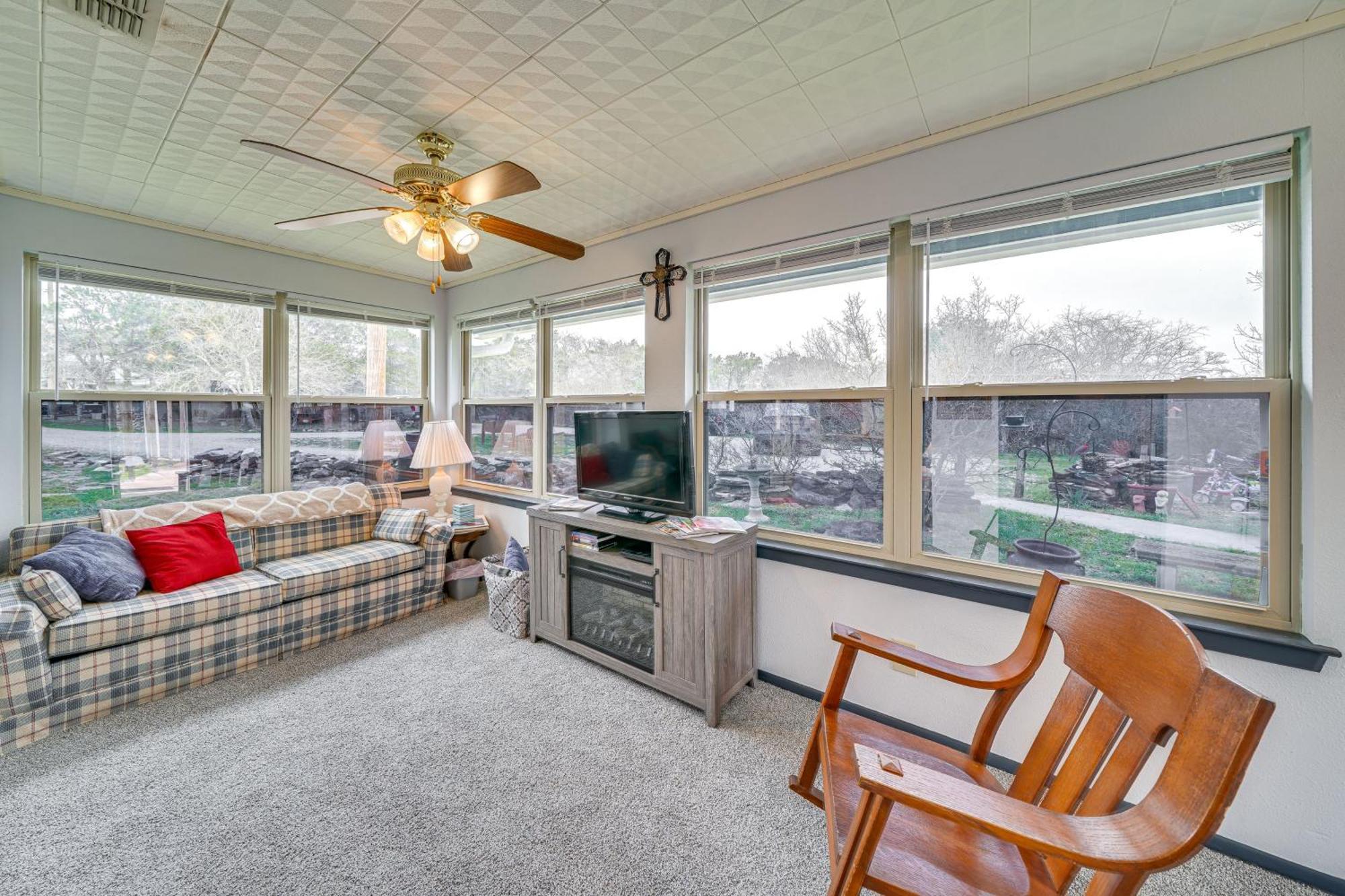 Cozy Kerrville Guest Cottage Near Guadalupe River! Εξωτερικό φωτογραφία